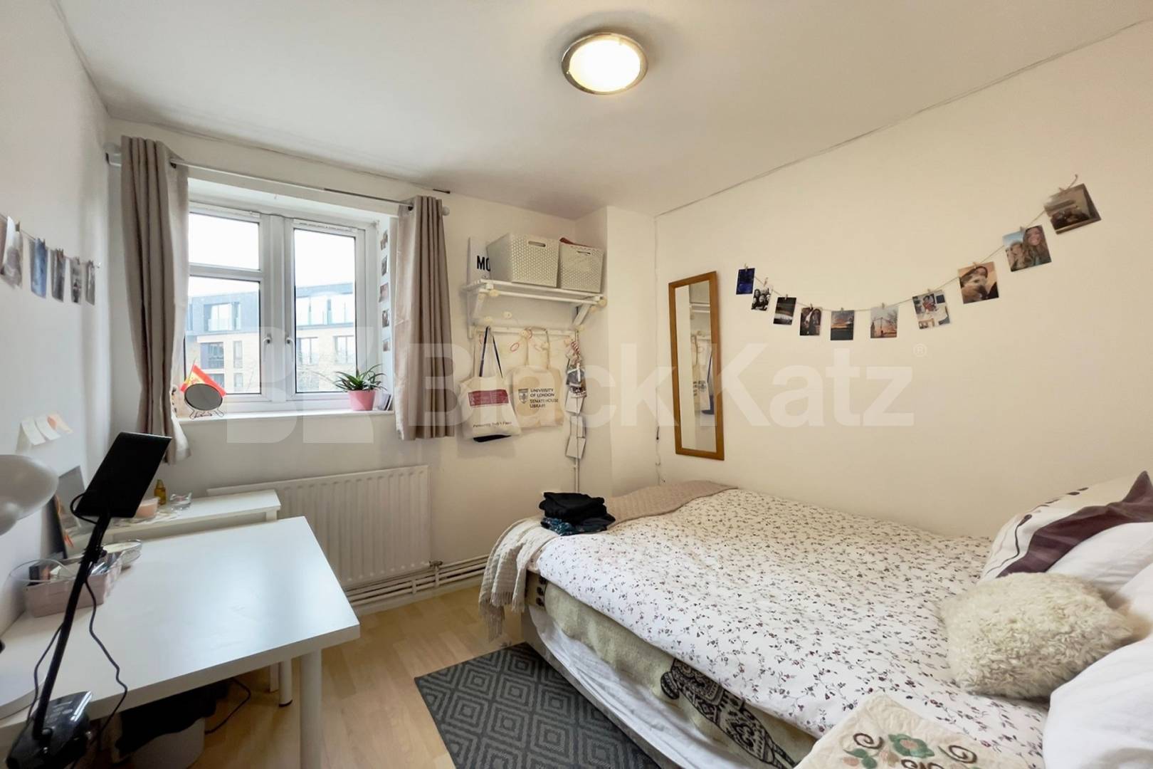 Superbly located moments from the iver Thames  Lambeth Walk, Lambeth North