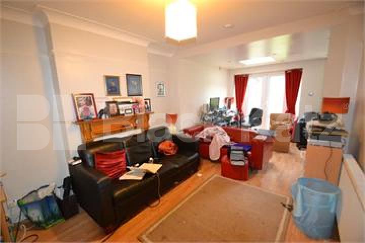 			4 Bedroom, 1 bath, 1 reception Semi-Detached House			 Fountain Crescent, Southgate