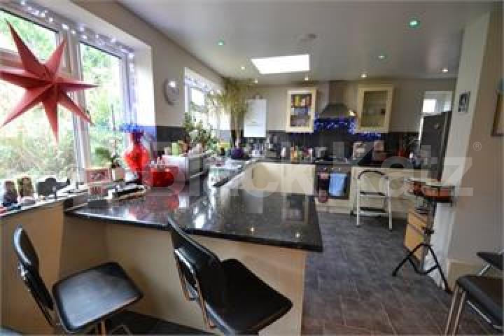 			4 Bedroom, 1 bath, 1 reception Semi-Detached House			 Fountain Crescent, Southgate