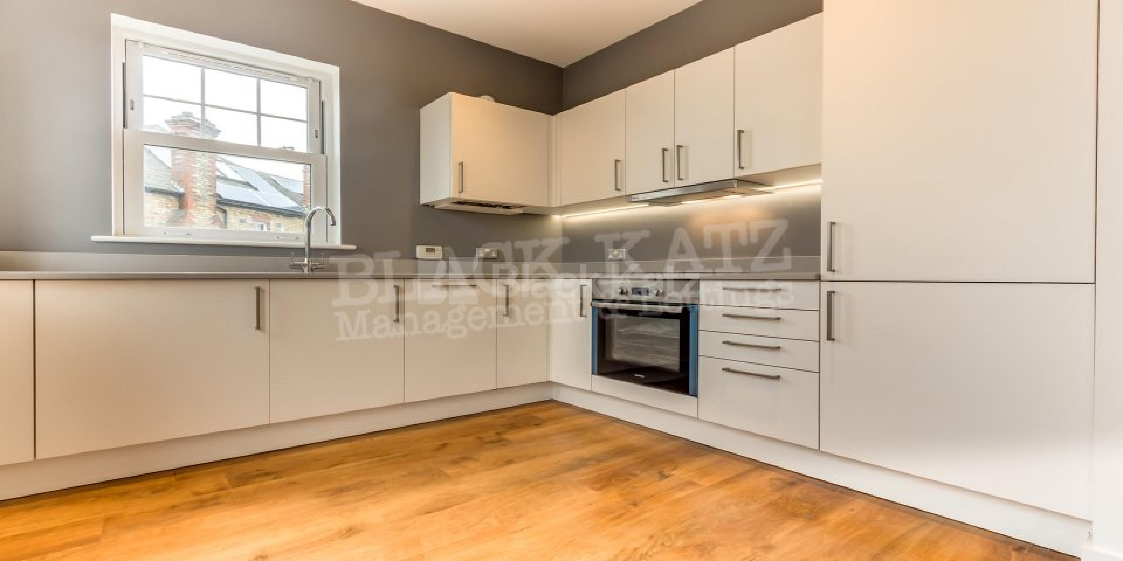 			New Instruction!, 1 Bedroom, 1 bath, 1 reception Apartment			 Wetherill Road, Muswell Hill N10