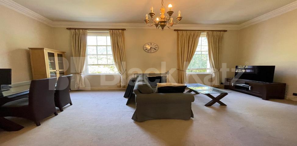 			LET, 1 Bedroom, 1 bath, 1 reception Apartment			 St. George's Square, Pimlico