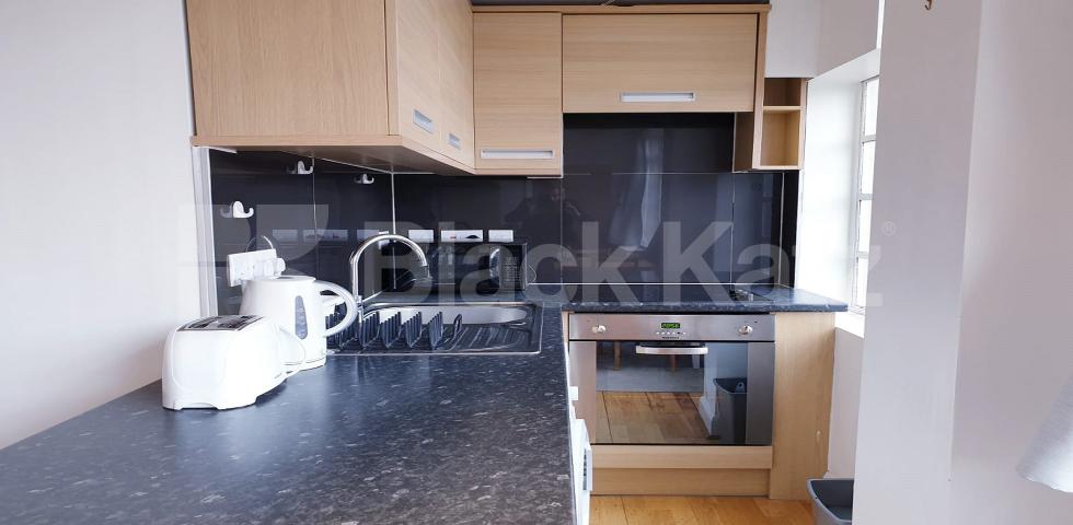 			NEW INSTRUCTION (Includes Heating and hot water). , Studio Apartment, 1 bath, 1 reception Studio			 Du Cane Court, Balham