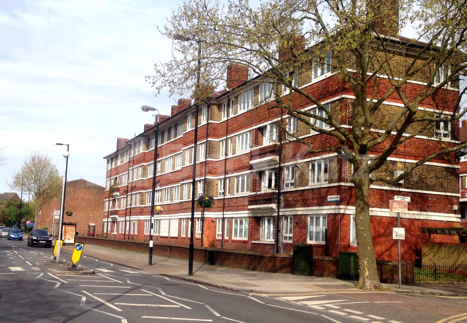 			LET , 1 Bedroom, 1 bath, 1 reception Apartment			 Dhonau House, Dunton Road, London Bridge / Bermondsey