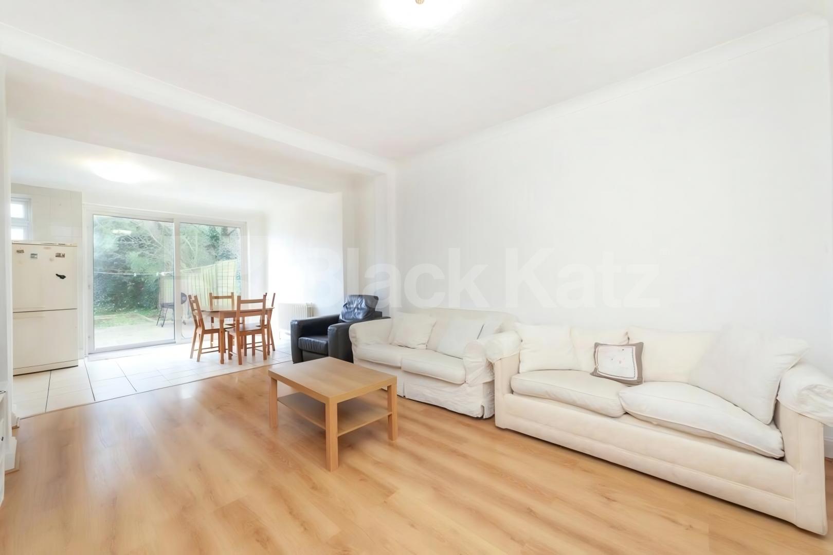 Large 4 bedroom house with 2 bathrooms and landscaped garden Dunbar Road, Wood Green