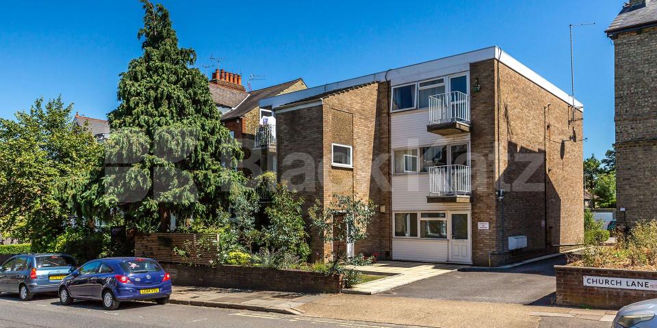 			Great Location!, 2 Bedroom, 1 bath, 1 reception Flat			 Church Lane, Crouch End / Hornsey