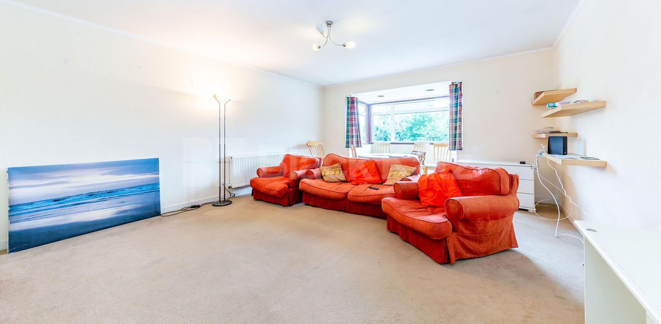 			NEW INSTRUCTION!, 3 Bedroom, 1 bath, 1 reception Flat			 Sheldon Avenue, HIGHGATE
