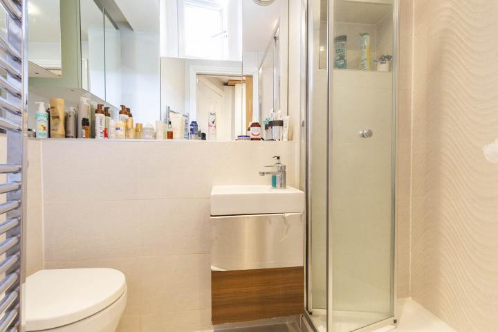 Luxury Studio Living Loveridge Road, West Hampstead