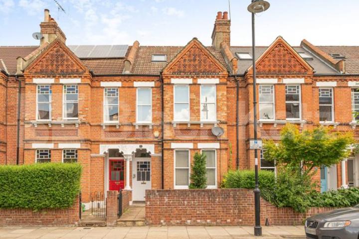 			SPACIOUS TWO BED MINS TO TUBE!, 2 Bedroom, 1 bath, 1 reception Flat			 Junction Road, Archway - Tufnell Park