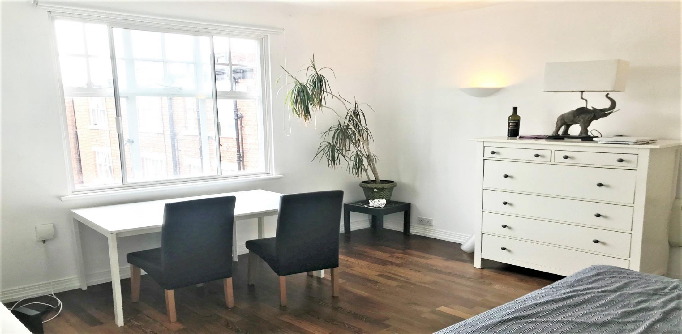 			Studio Apartment, 1 bath, 1 reception Apartment			 Belsize Grove, BELSIZE PARK