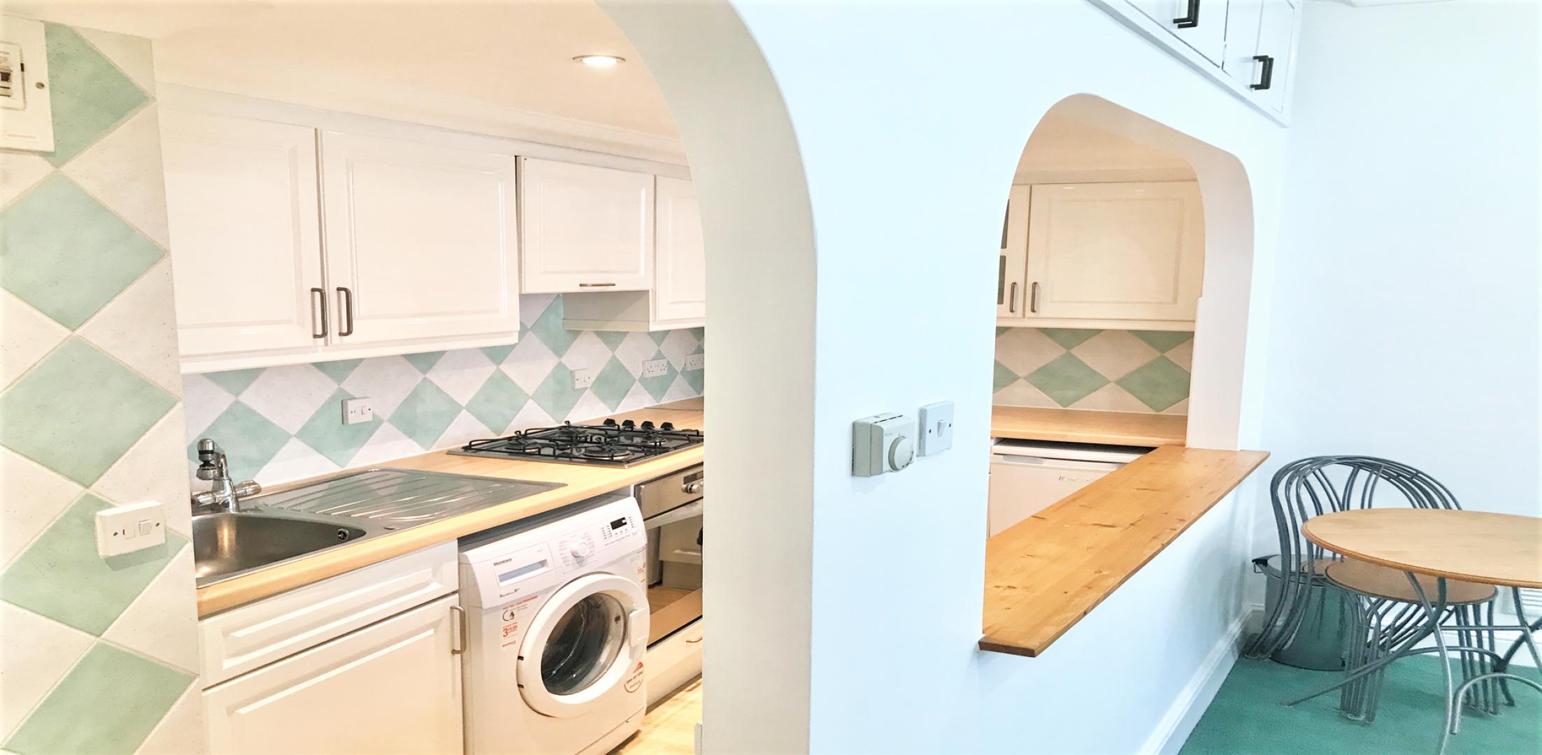 			1 Bedroom, 1 bath, 1 reception Apartment			 Howitt Road, BELSIZE PARK