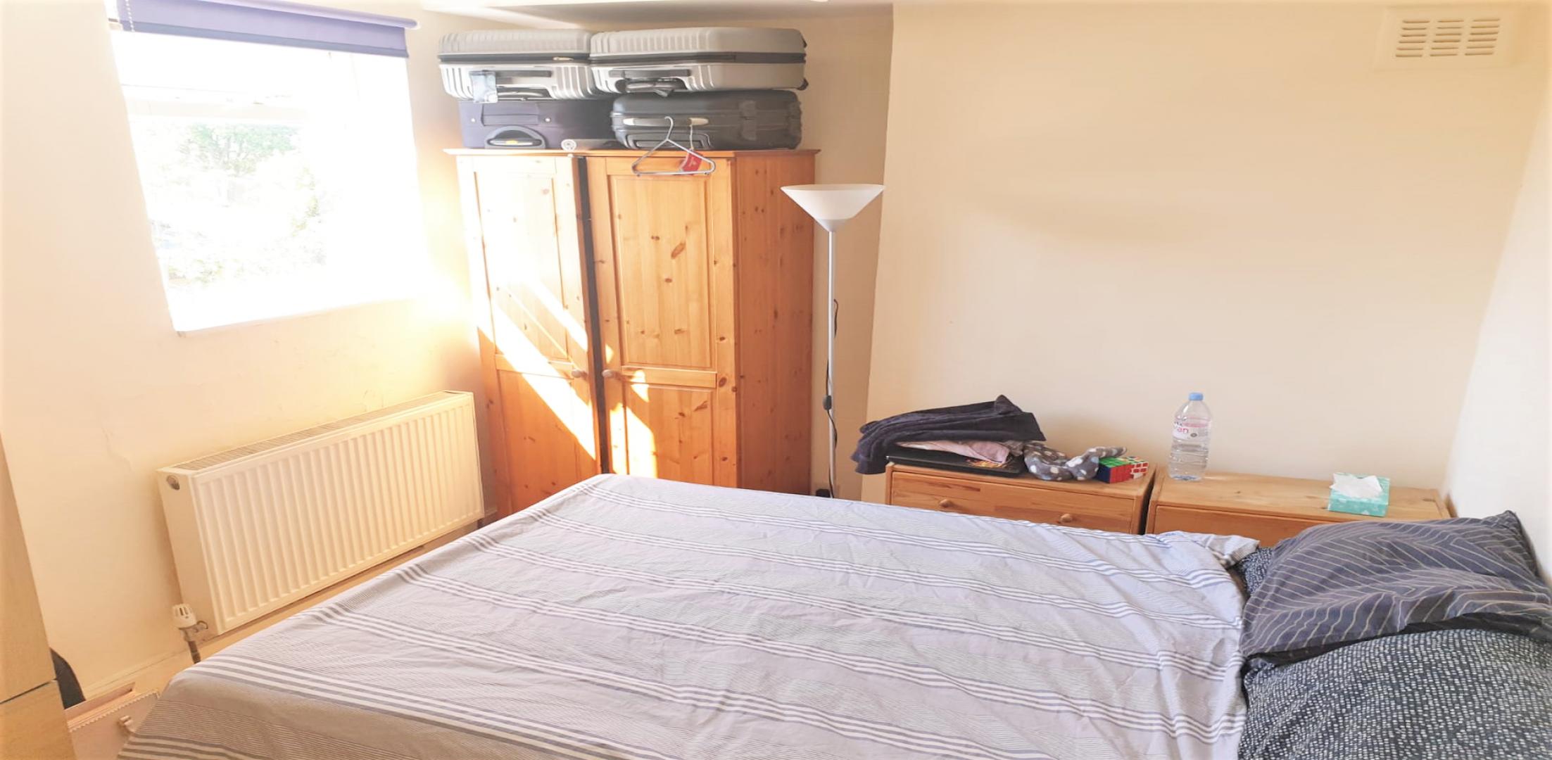 			1 Bedroom, 1 bath, 1 reception Apartment			 Claremont Road, QUEENS PARK