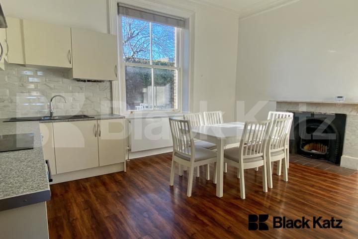 Stunning, completely redecorated with 1119 Sq.Ft. of living & entertaining space Elms Road, Clapham Common