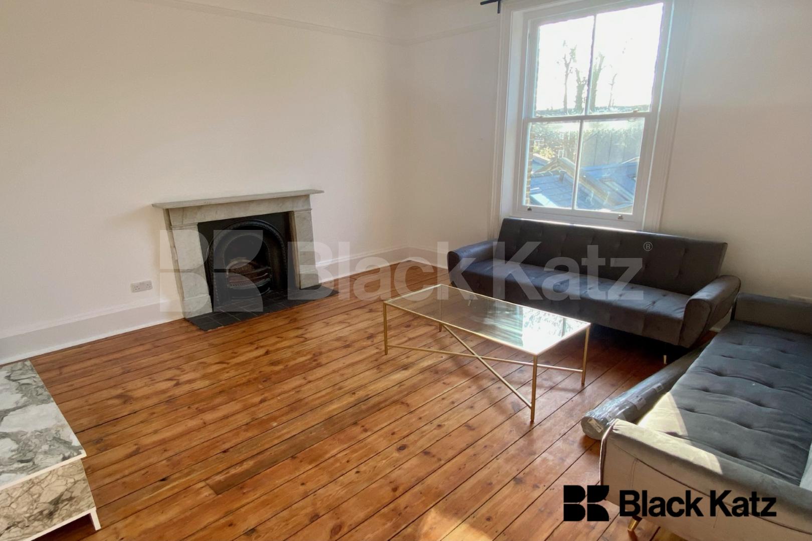 Stunning, completely redecorated with 1119 Sq.Ft. of living & entertaining space Elms Road, Clapham Common