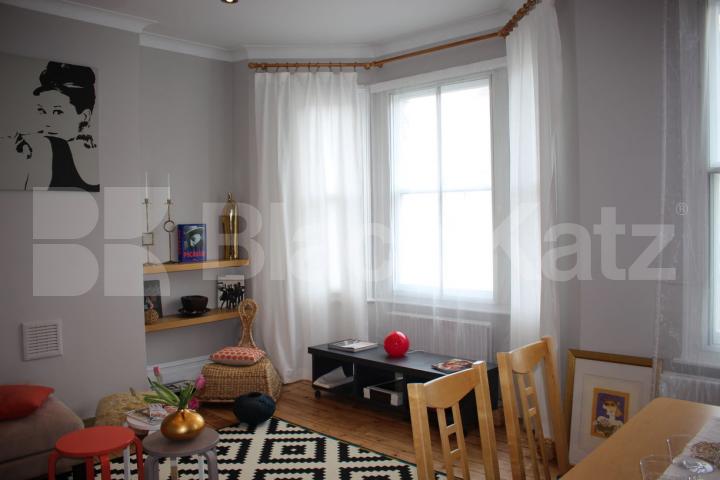 			NEW INSTRUCTION, 3 Bedroom, 1 bath, 1 reception Maisonette			 Elspeth Road, Clapham Junction