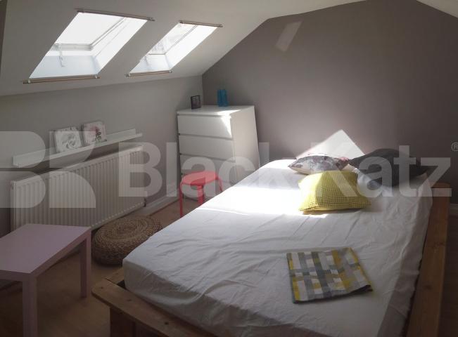 			NEW INSTRUCTION, 3 Bedroom, 1 bath, 1 reception Maisonette			 Elspeth Road, Clapham Junction