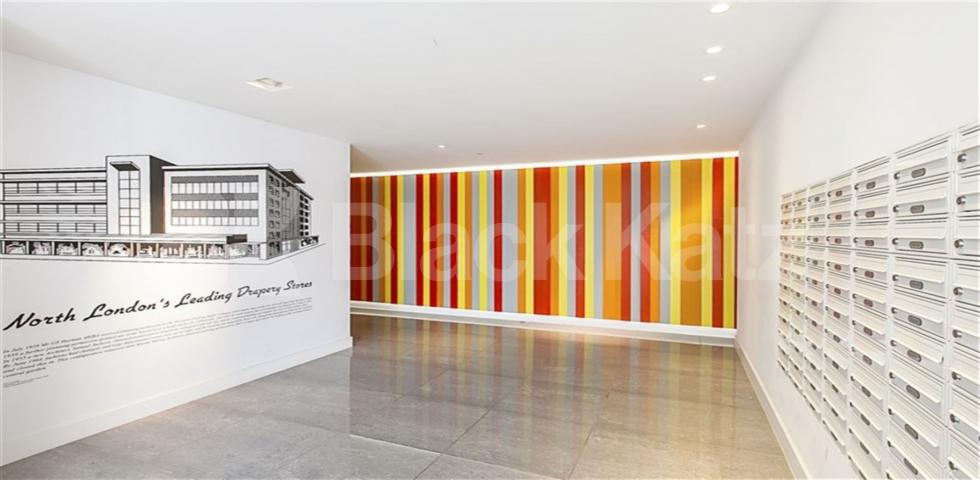 			LARGE 2 BEDROOM FLAT WITH PRIVATE TERRACE, 2 Bedroom, 1 bath, 1 reception Apartment			 Axminster Road, HOLLOWAY N7