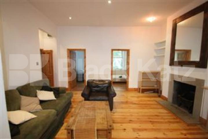 			NEW INSTRUCTION , 2 Bedroom, 1 bath, 1 reception Flat			 Englefield Road , Islington