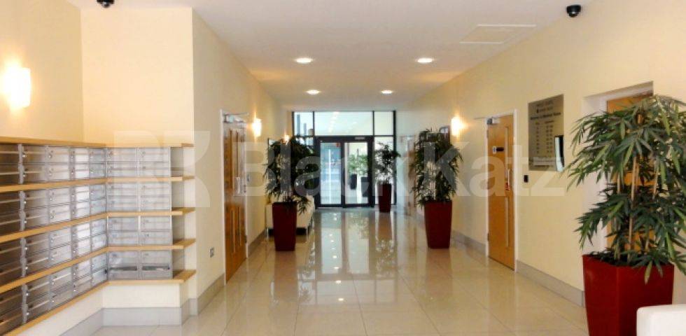 			NEW INSTRUCTION, 2 Bedroom, 1 bath, 1 reception Apartment			 Montreal House Surrey Quays Road, Canada Water