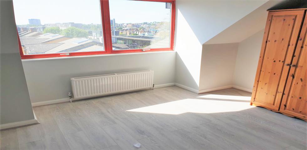 			3 Bedroom, 1 bath, 1 reception Apartment			 Iverson Road, WEST HAMPSTEAD