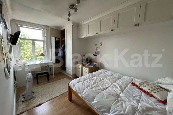 Arranged over two floors with charming roof terrace  East Street, Elephant and Castle