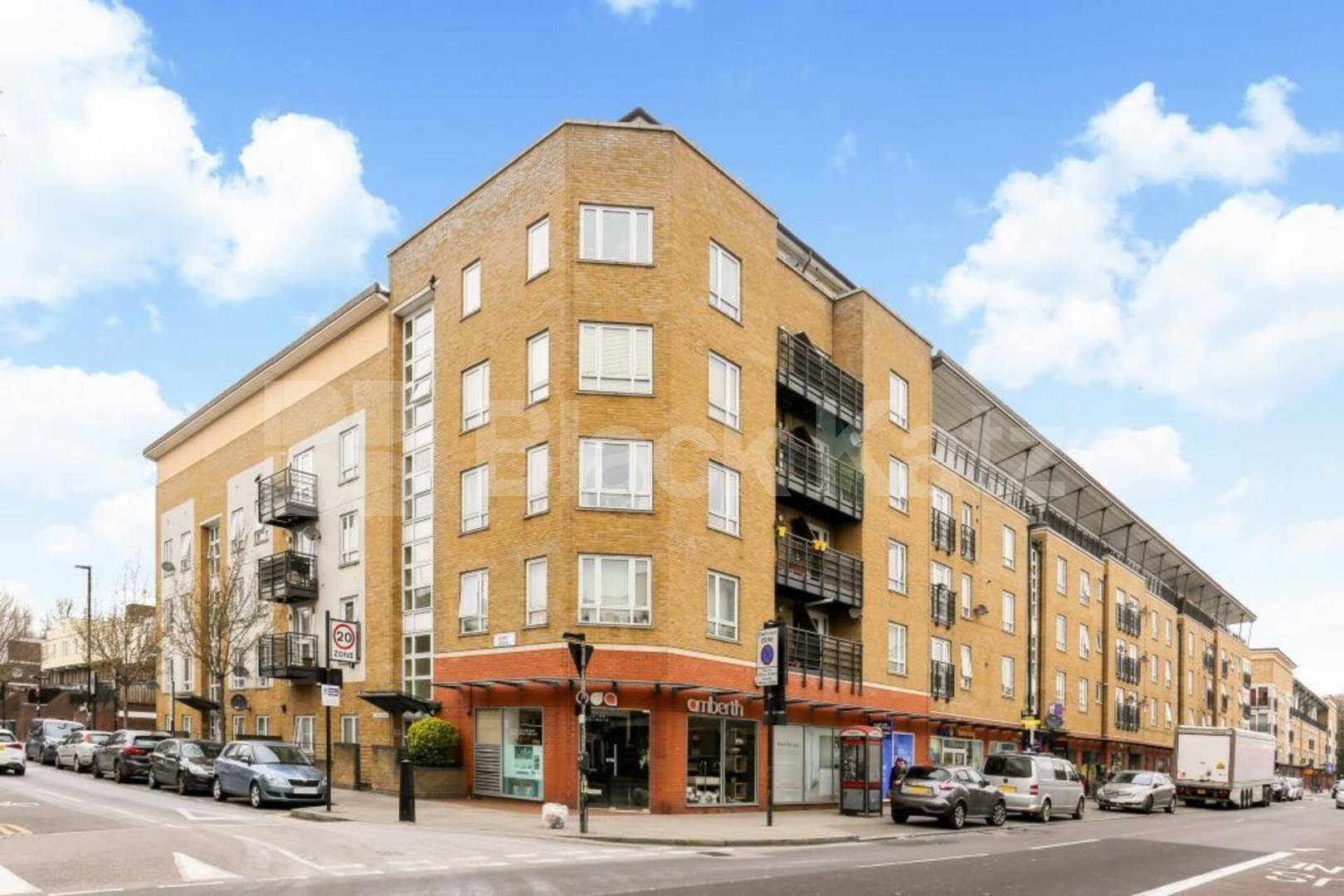 Spacious two-bedroom apartment with balcony in the heart of N1 Essex Road, Islington