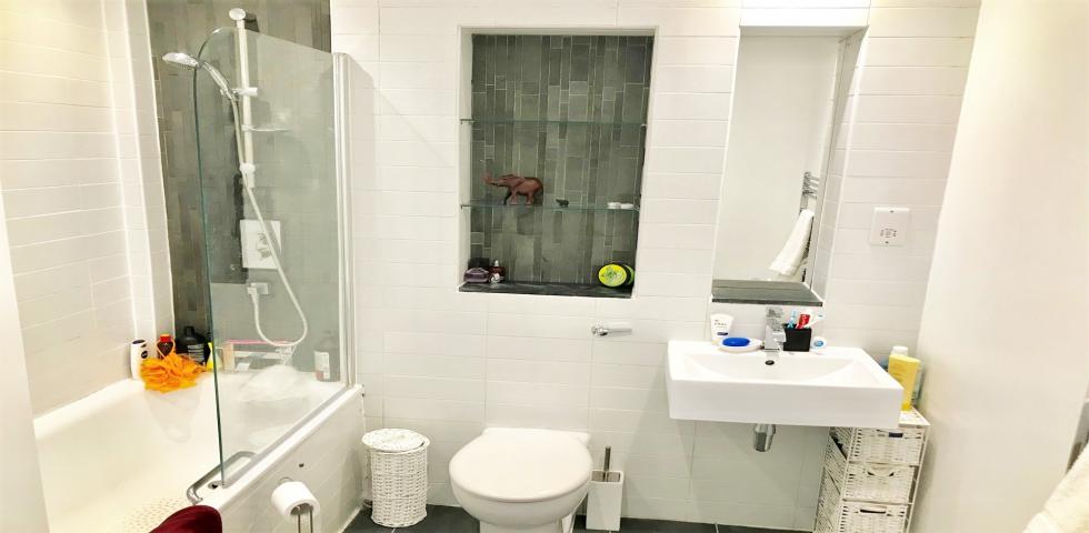 			1 Bedroom, 1 bath, 1 reception Apartment			 Skardu Road, KILBURN