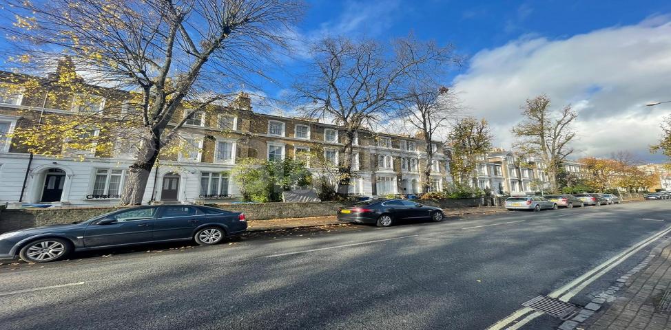 			LET , 3 Bedroom, 1 bath, 1 reception Apartment			 Trafalgar Avenue, Elephant and Castle / Peckham 
