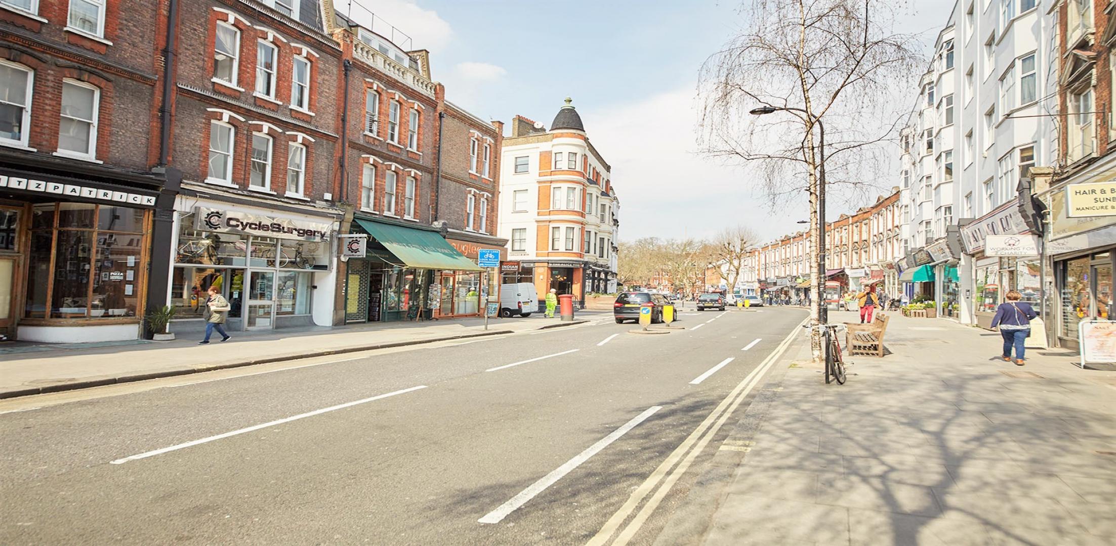 			3 Bedroom, 2 bath, 1 reception Flat			 West End Lane, WEST HAMPSTEAD