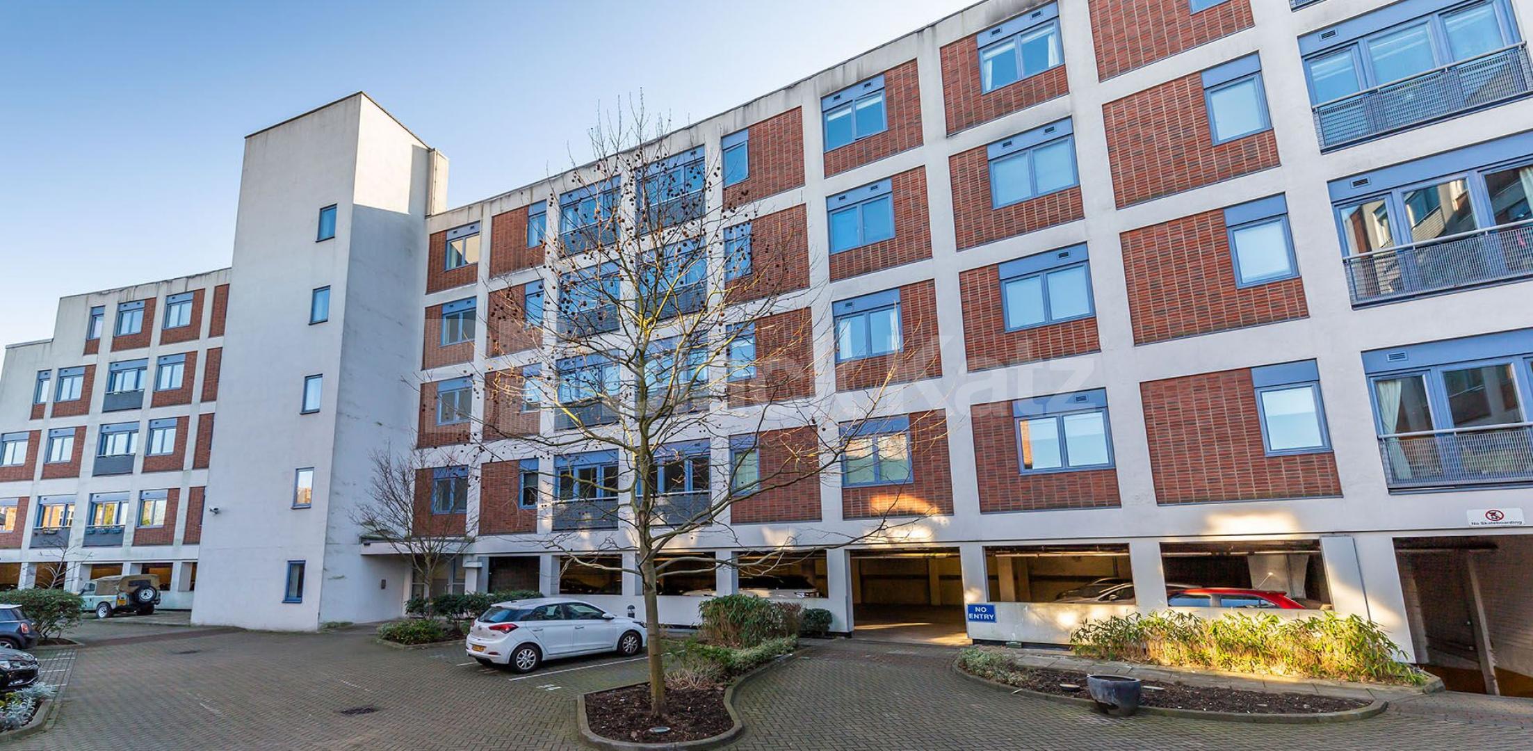 			Fantastic Private Development in Central Crouch End , 2 Bedroom, 1 bath, 1 reception Flat			 Exchange House, CROUCH END N8