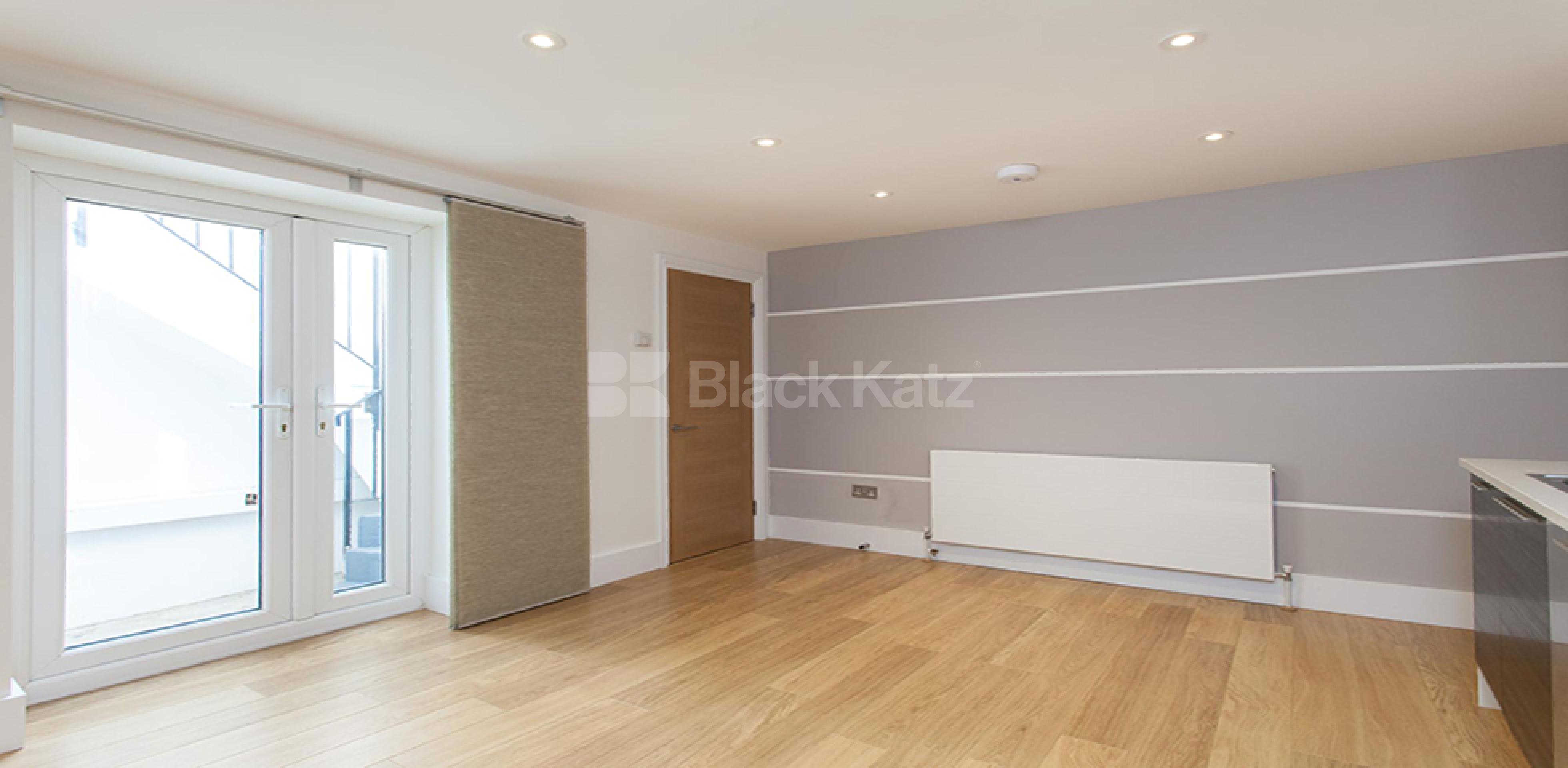 			NEW INSTRUCTION!, 1 Bedroom, 1 bath, 1 reception Flat			 Bell Street, MARYLEBONE NW1