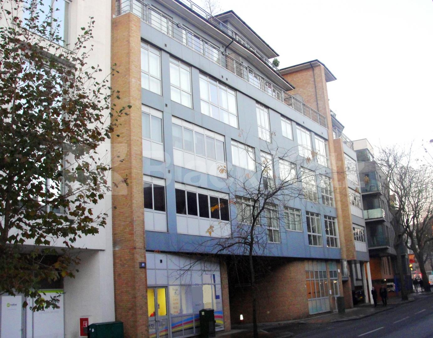 			3 Bedroom, 1 bath, 1 reception Apartment			  Long Lane , London Bridge