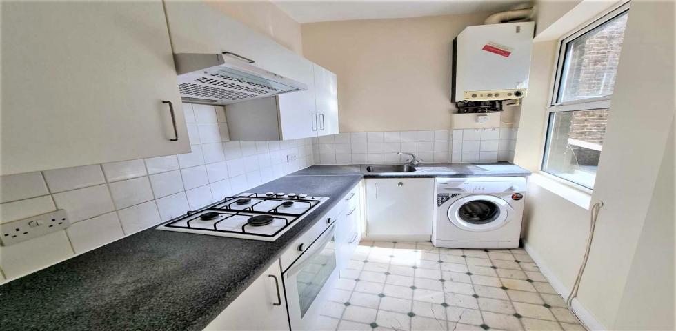			1 Bedroom, 1 bath, 1 reception Flat			 High Road, WILLESDEN GREEN