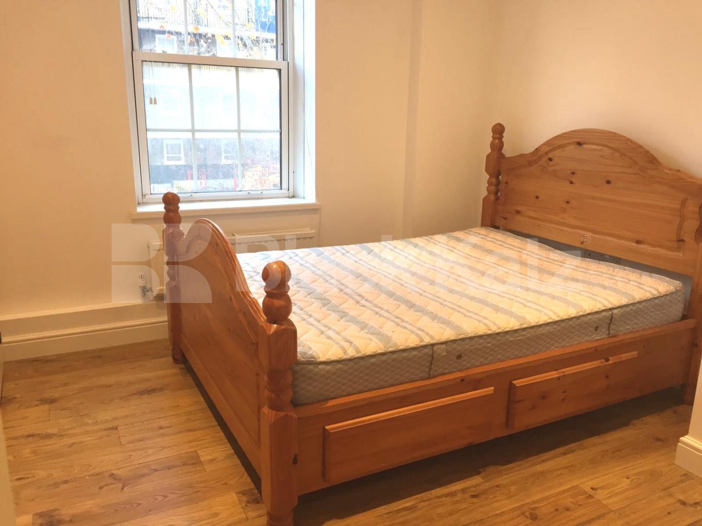 			FANTASTIC MODERN 3 BED MINS TO TUBE!  , 3 Bedroom, 1 bath, 1 reception Flat			 Ferdinand Street, Camden