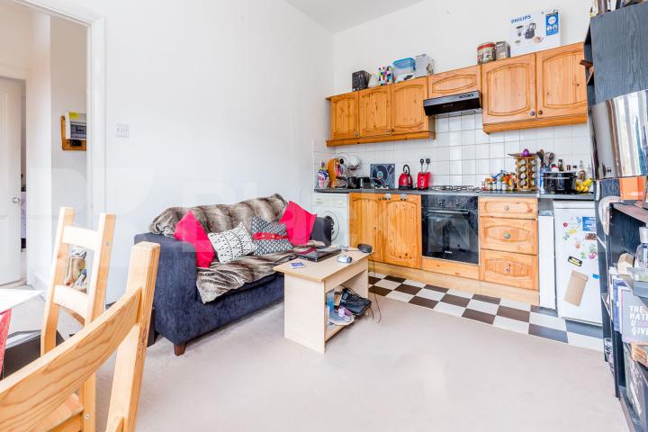 Located in the heart of Highbury you can find an array of amenities close by Northolme Road, Highbury