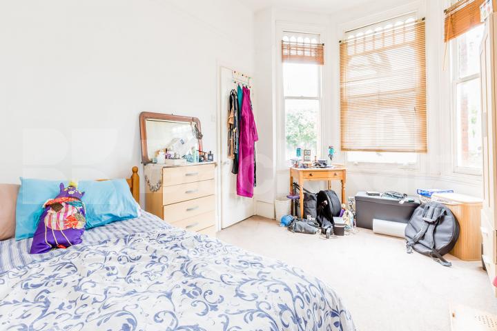 Located in the heart of Highbury you can find an array of amenities close by Northolme Road, Highbury