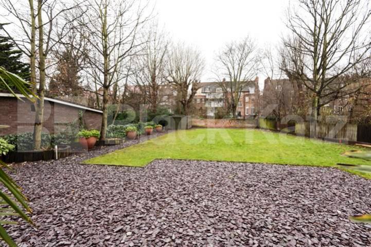 			SELECTION OF STUDIOS AND 1 BEDS!, 1 Bedroom, 1 bath, 1 reception Flat			 Fitzjohns Avenue, HAMPSTEAD/BELSIZE PARK