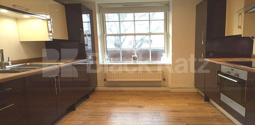 			FANTASTIC MODERN 3 BED MINS TO TUBE-GOOD FOR 4 SHARERS!  , 3 Bedroom, 1 bath, 1 reception Flat			 Ferdinand Street, Camden