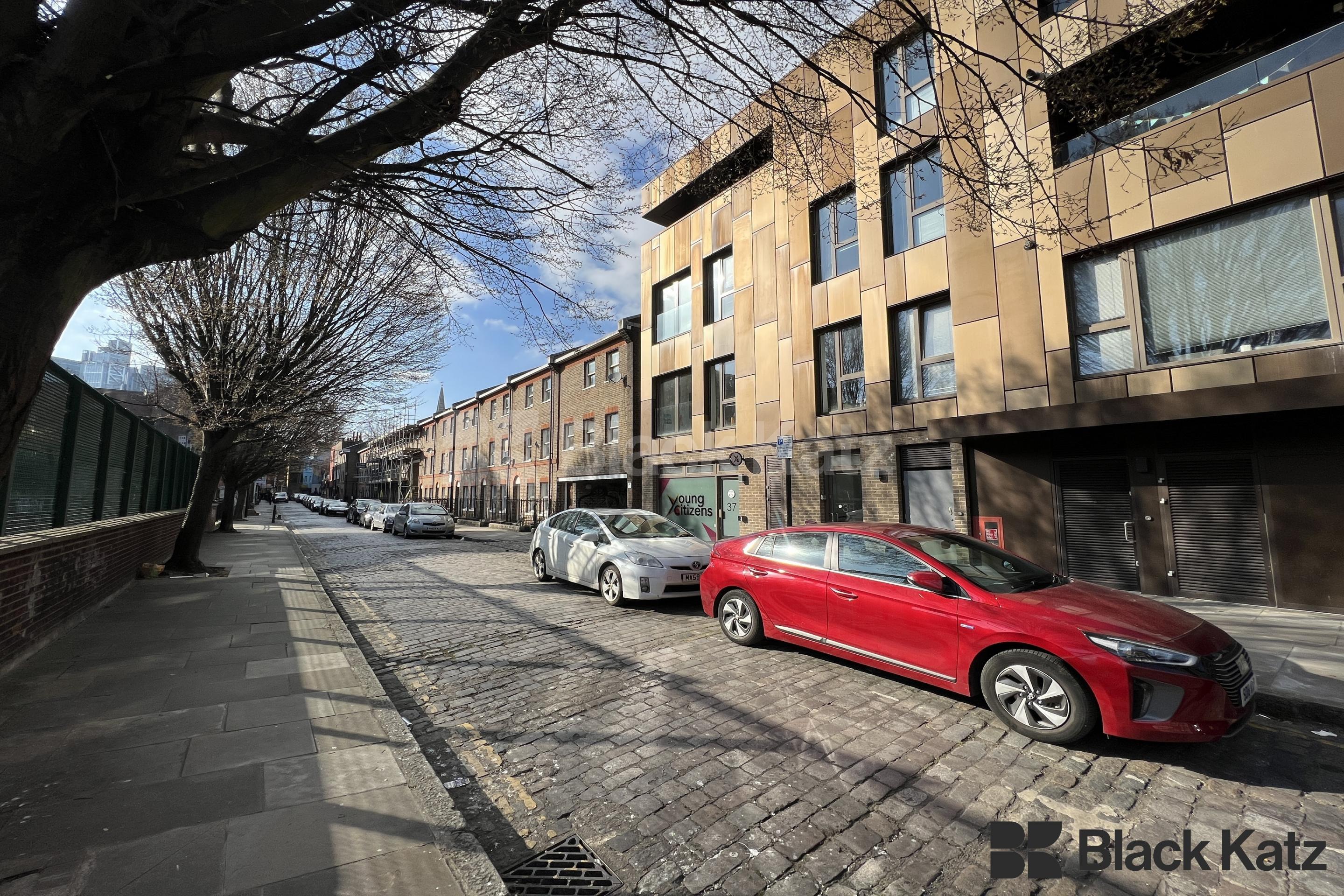 Stunning two bedroom apartment off Brick Lane Spelman Street, Spitafields E1