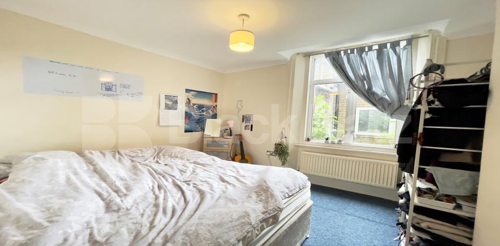 			LET , 2 Bedroom, 1 bath, 1 reception Apartment			 Elliotts Row, Elephant & Castle/Lambeth North