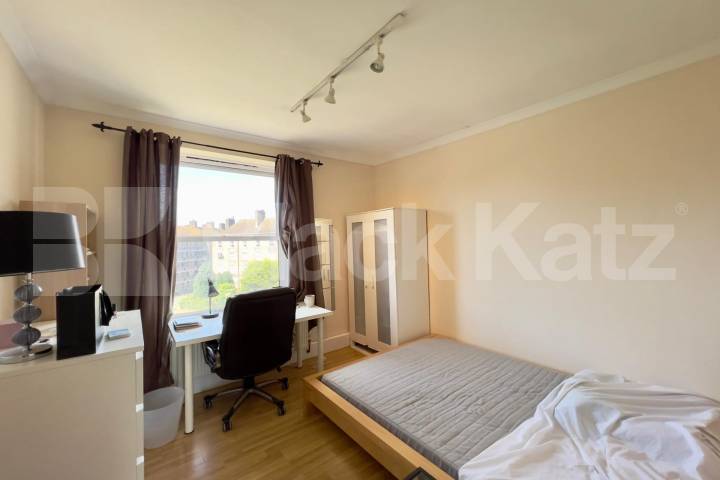 Recently refurbished with wooden floors throughout  Hercules Road, Waterloo
