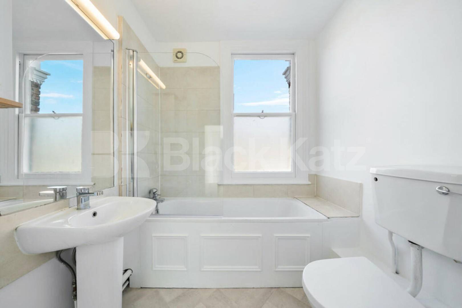 Spacious 6-Bedroom House with Garden on Fairbridge Road Fairbridge Road , Archway