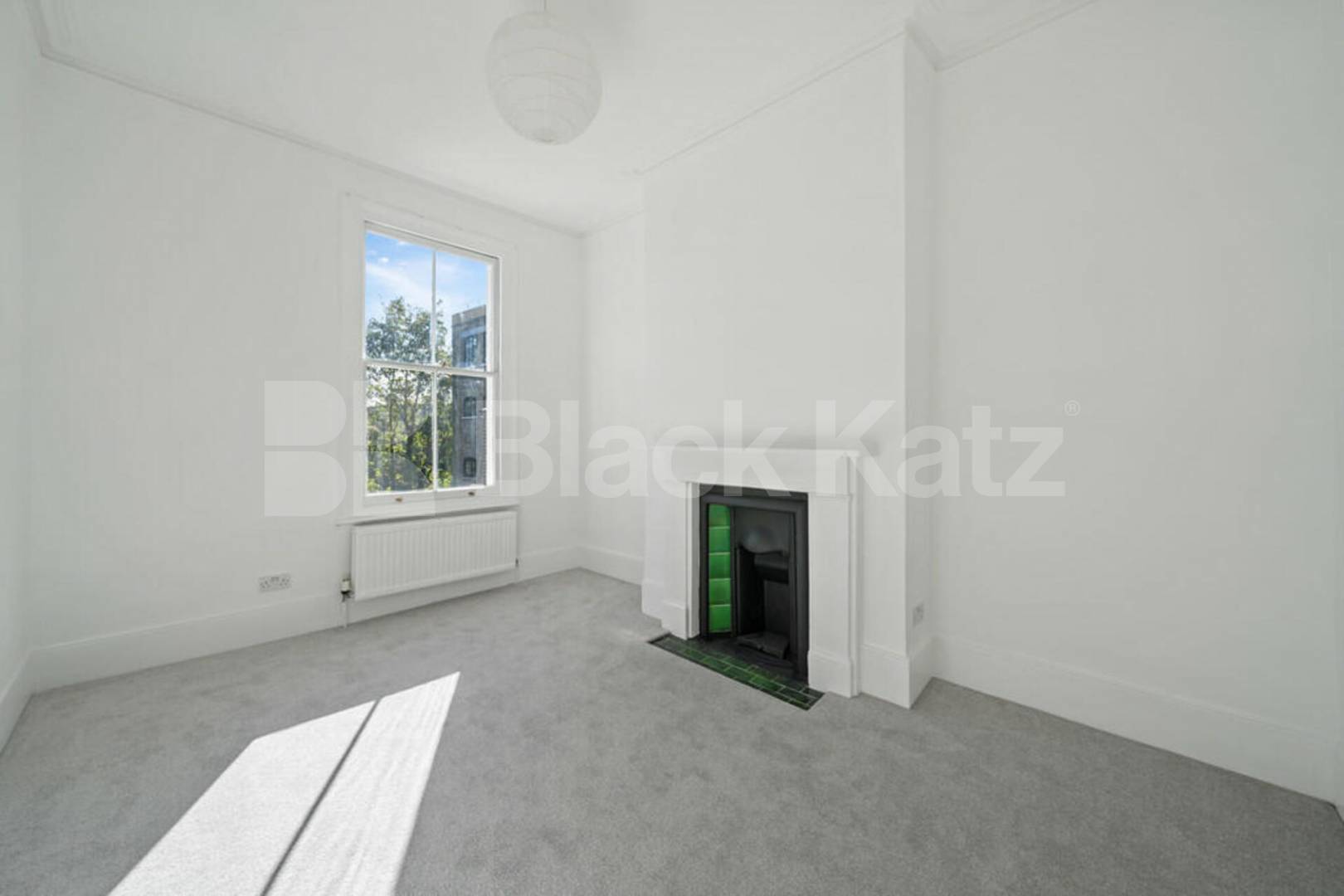 Spacious 6-Bedroom House with Garden on Fairbridge Road Fairbridge Road , Archway