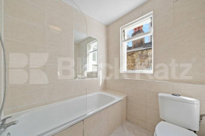 Spacious 6-Bedroom House with Garden on Fairbridge Road Fairbridge Road , Archway