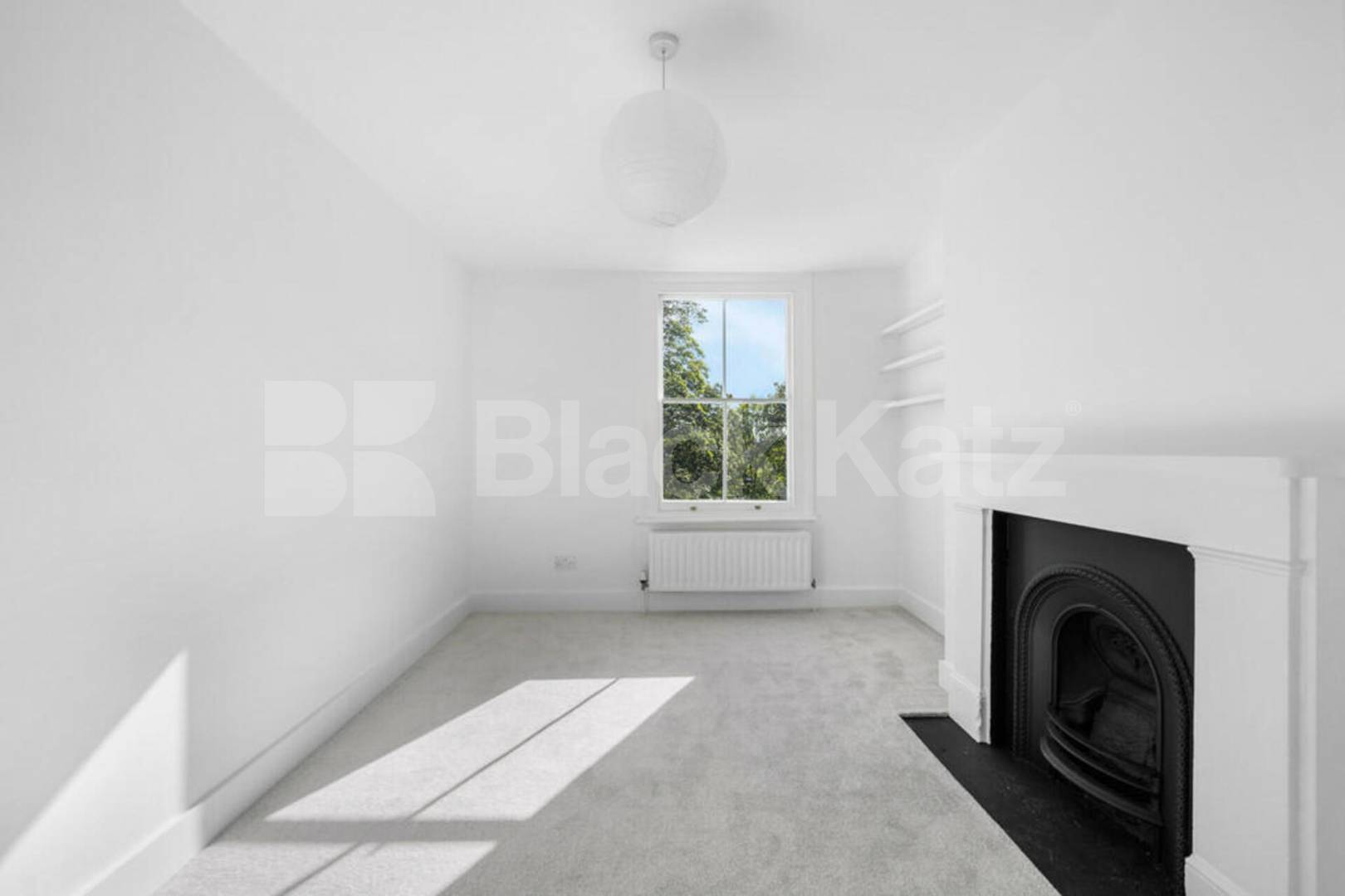 Spacious 6-Bedroom House with Garden on Fairbridge Road Fairbridge Road , Archway