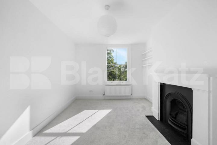 Spacious 6-Bedroom House with Garden on Fairbridge Road Fairbridge Road , Archway
