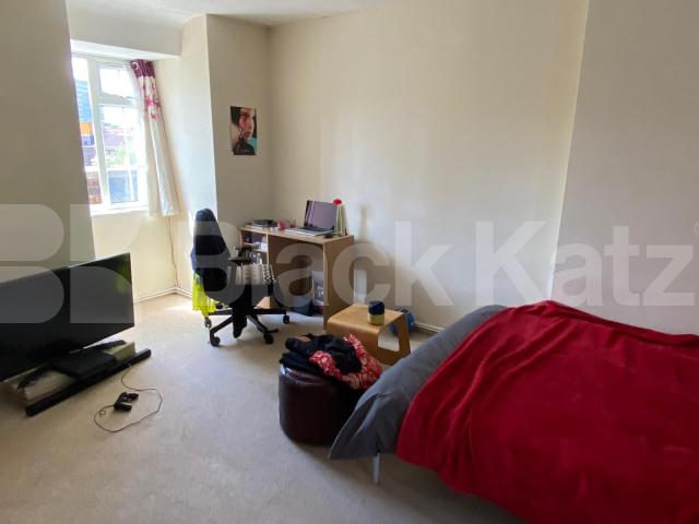 			NEW INSTRUCTION , 3 Bedroom, 1 bath, 1 reception Apartment			 Falmouth Road , Borough 