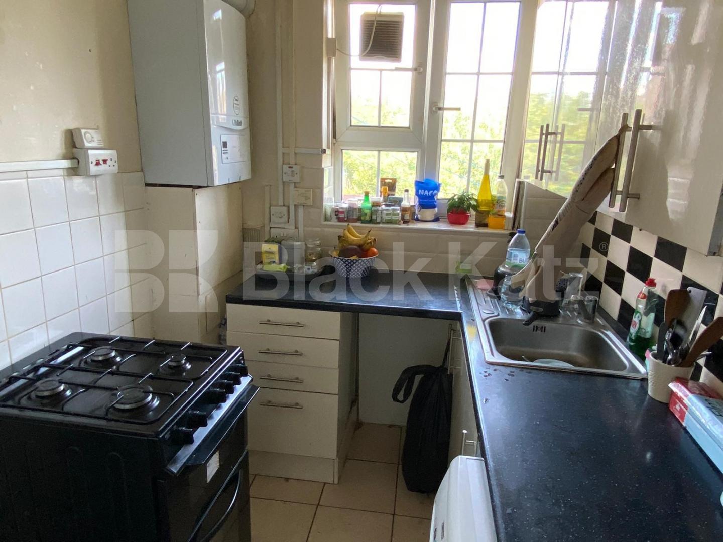 			NEW INSTRUCTION , 3 Bedroom, 1 bath, 1 reception Apartment			 Falmouth Road , Borough 