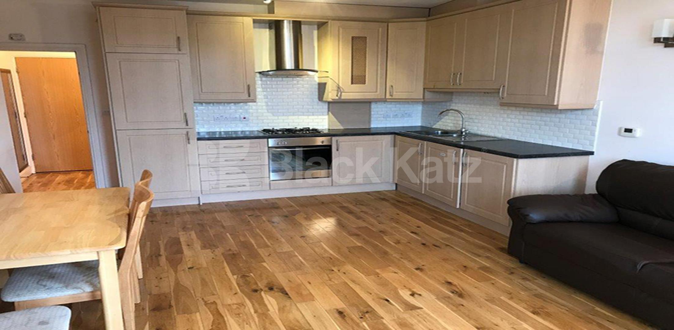 			UNDER OFFER , 1 Bedroom, 1 bath, 1 reception Apartment			 Farnan Lodge. Farnan Rd.  , Streatham