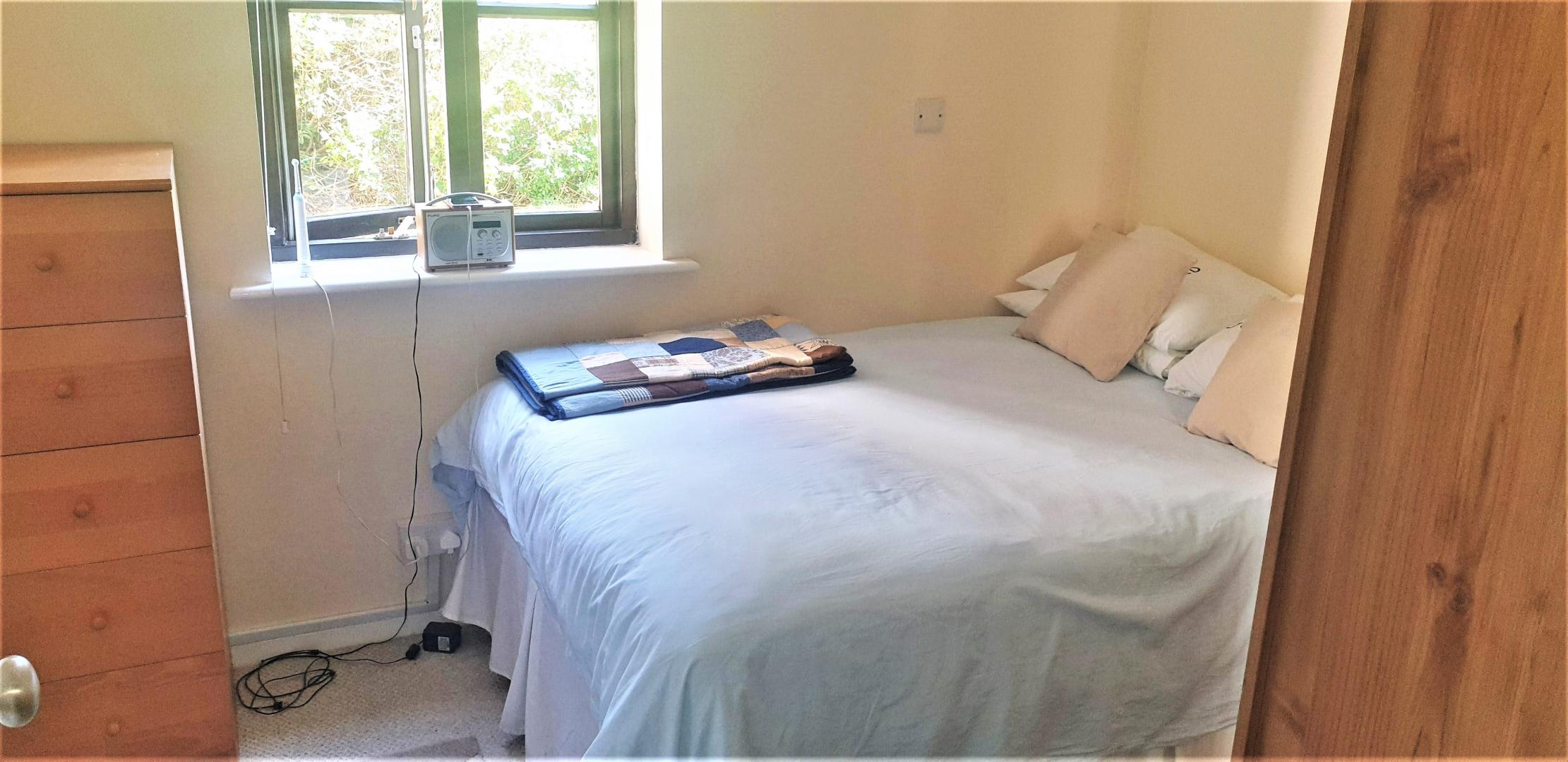 			2 Bedroom, 1 bath, 1 reception Flat			 Woodvale Way, CRICKLEWOOD