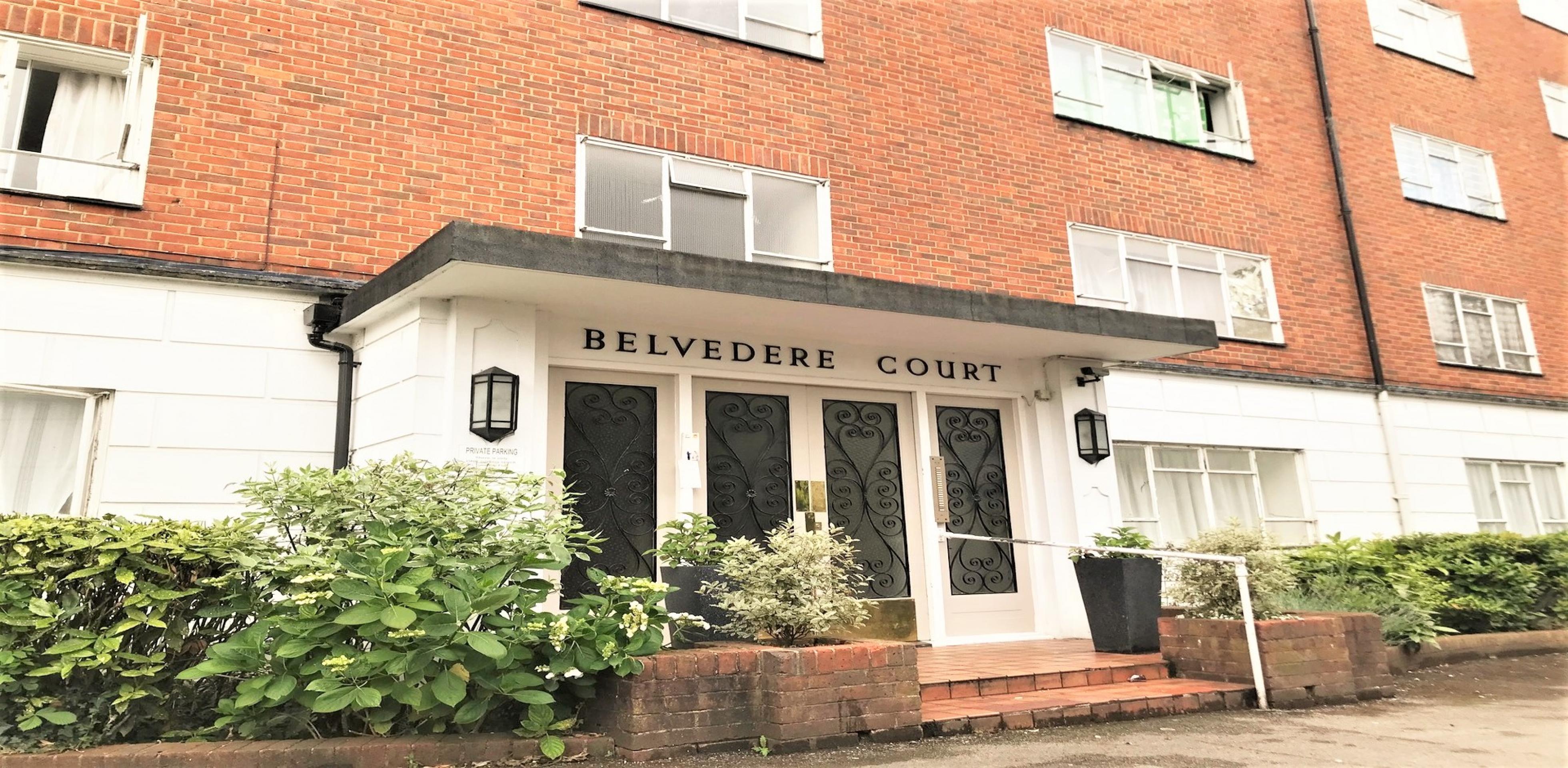 			3 Bedroom, 1 bath, 1 reception Flat			 Willesden Lane, WILLESDEN GREEN NW2